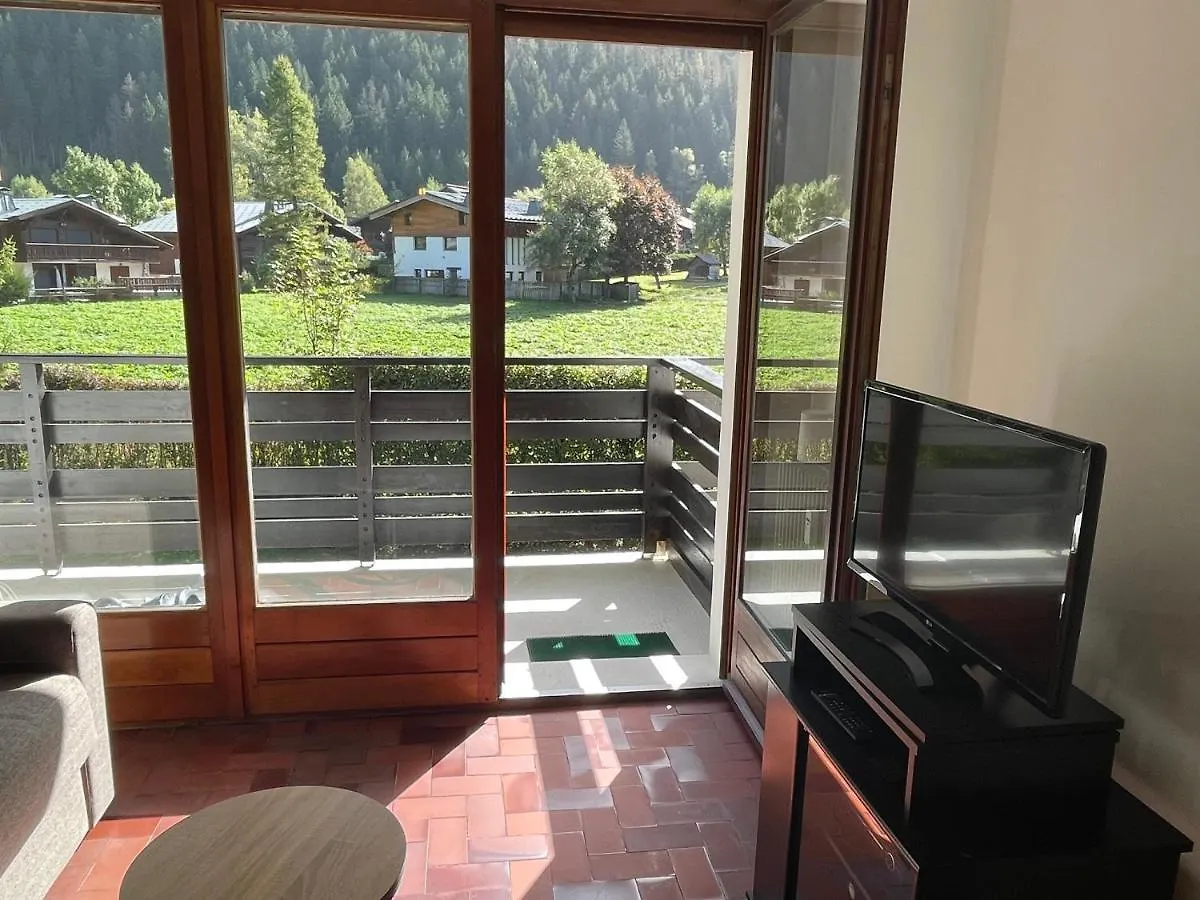 Daire Residence Bois Du Bouchet, Appartement Vue Montagne, Calme, Parking Gratuit, Proche Centre Chamonix